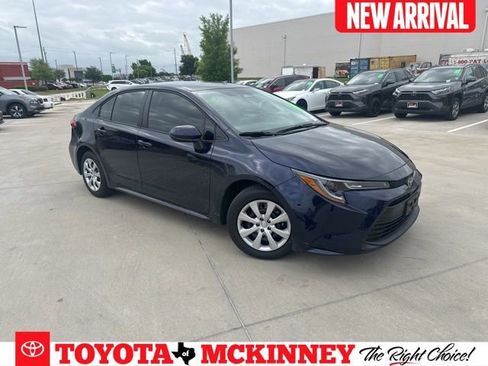 Used 2026 Toyota Corolla LE image 1