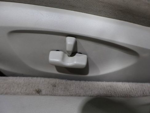 Used 2008 Subaru Legacy 3.0R Limited image 12