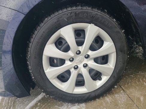 Used 2024 Toyota Corolla LE image 12