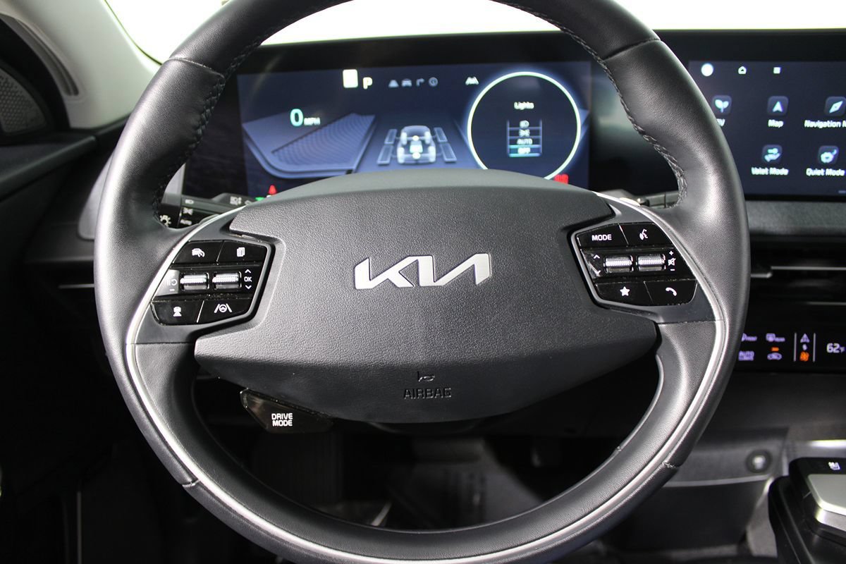 Used 2023 Kia EV6 Wind AWD/4WD image 12