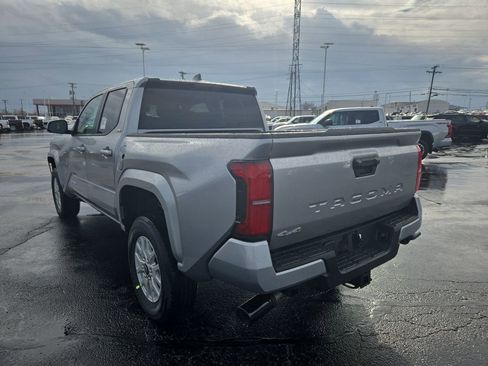 New 2026 Toyota Tacoma SR5 image 5