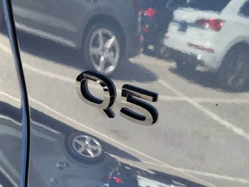 Certified 2025 Audi Q5 Premium Plus w/ Premium Plus image 5