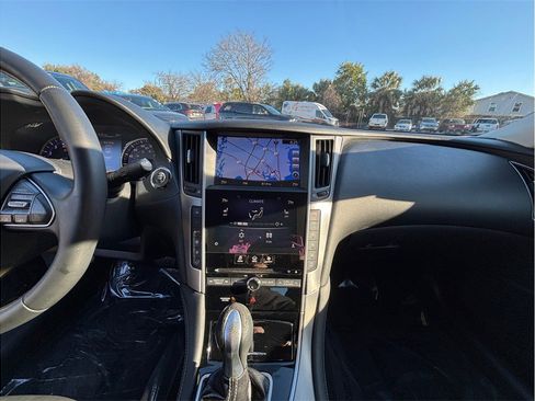 Used 2015 INFINITI Q50 Premium w/ Navigation Package image 11