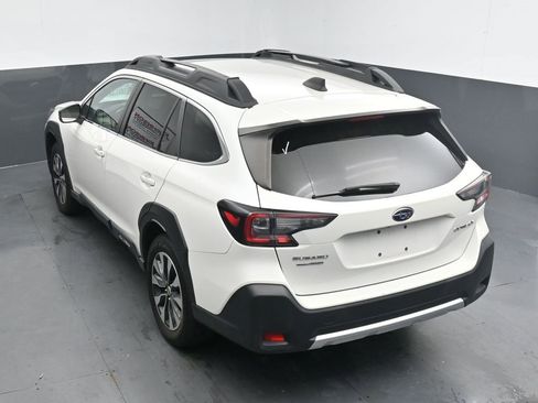 Used 2023 Subaru Outback Limited image 14