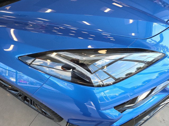 Used 2026 Chevrolet Corvette Z06 RWD image 19