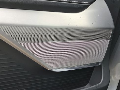 New 2026 Cadillac Vistiq Sport image 22