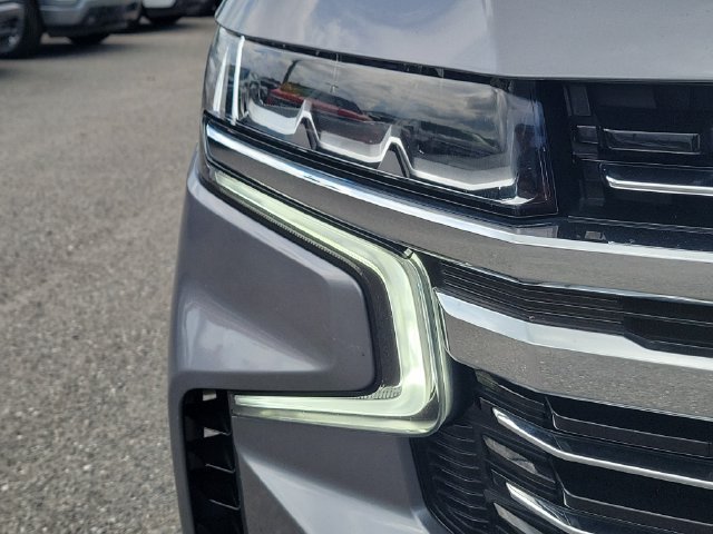 Used 2022 Chevrolet Tahoe LT w/ Luxury Package AWD/4WD image 8