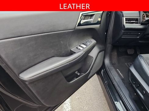 Used 2023 Mitsubishi Outlander SE AWD/4WD image 5