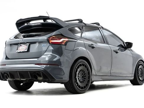 Used 2016 Ford Focus RS image 4