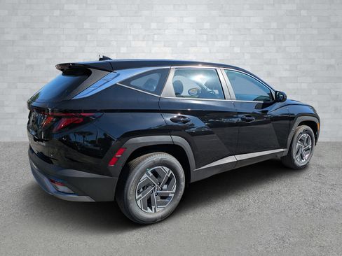 New 2026 Hyundai Tucson Blue SE image 5