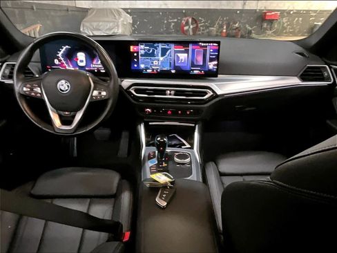 Used 2023 BMW i4 eDrive35 image 16