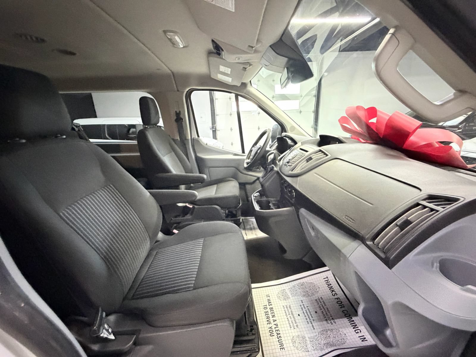 Used 2019 Ford Transit 150 XL RWD image 27