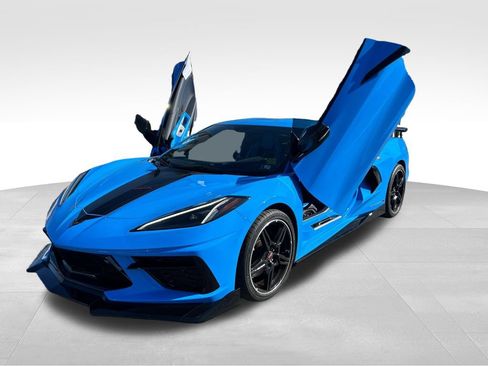 Used 2022 Chevrolet Corvette Stingray Premium Cpe w/ Z51 Performance Package RWD image 38