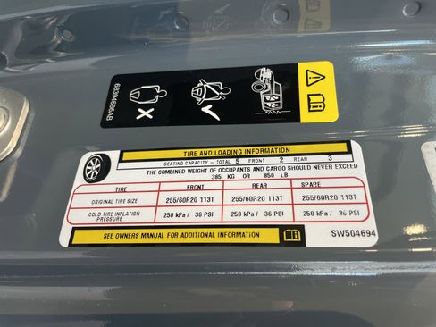 Used 2025 Jeep Wrangler Sport S w/ Convenience Group image 38