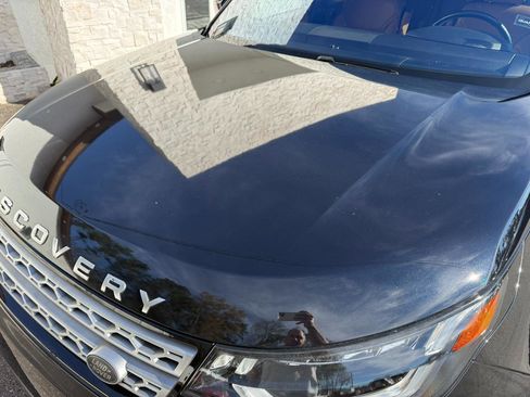 Used 2017 Land Rover Discovery HSE Luxury image 13