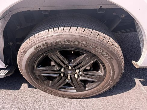 Used 2017 Ford F150 XLT w/ Equipment Group 301A Mid RWD image 32