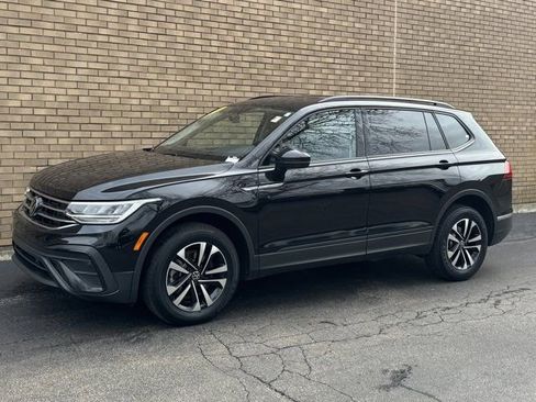 Used 2022 Volkswagen Tiguan S image 28
