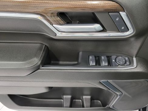 Used 2024 Chevrolet Silverado 1500 RST image 26