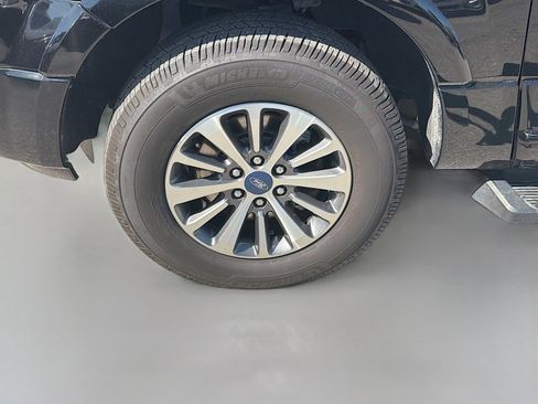 Used 2017 Ford Expedition EL XLT image 38