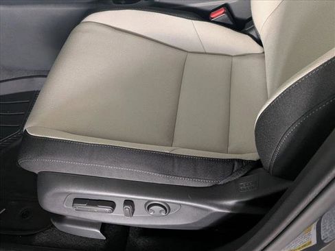 New 2026 Honda CR-V EX image 4