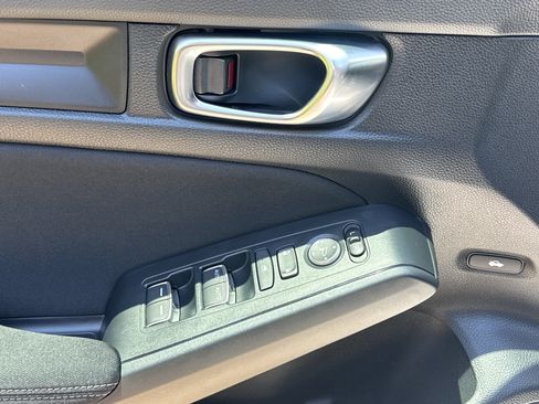 Used 2025 Honda Civic Sport image 15