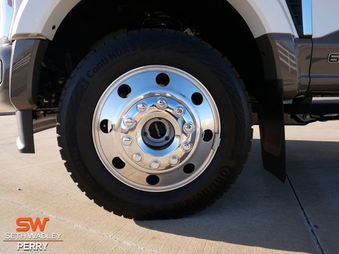 Used 2026 Ford F450 King Ranch w/ FX4 Off-Road Package image 13