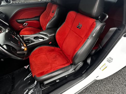 Used 2020 Dodge Challenger R/T Scat Pack w/ Dynamics Package image 12