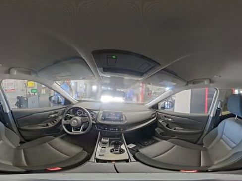 Used 2024 Nissan Rogue SV image 13