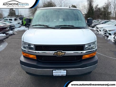 Used 2024 Chevrolet Express 2500 w/ Driver Convenience Package RWD image 1