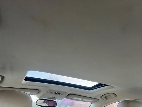 Used 2013 Buick Regal Premium image 21