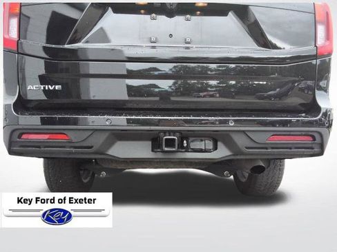 Certified 2025 Ford Expedition Active AWD/4WD image 8