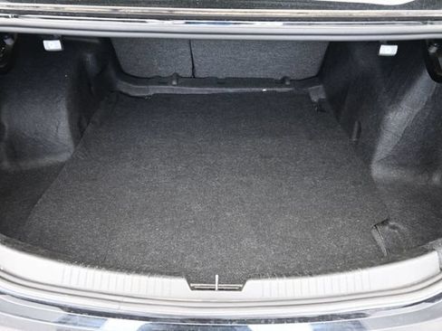 Used 2024 Chevrolet Malibu LT FWD image 27