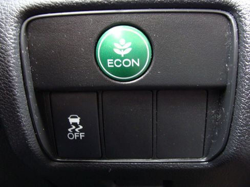Used 2013 Honda Accord LX image 26