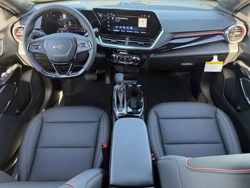 New 2026 Chevrolet Trax RS image 11