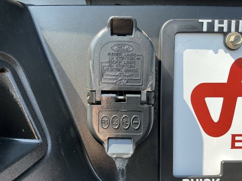 Used 2022 Ford F250 Lariat w/ Lariat Value Package image 27