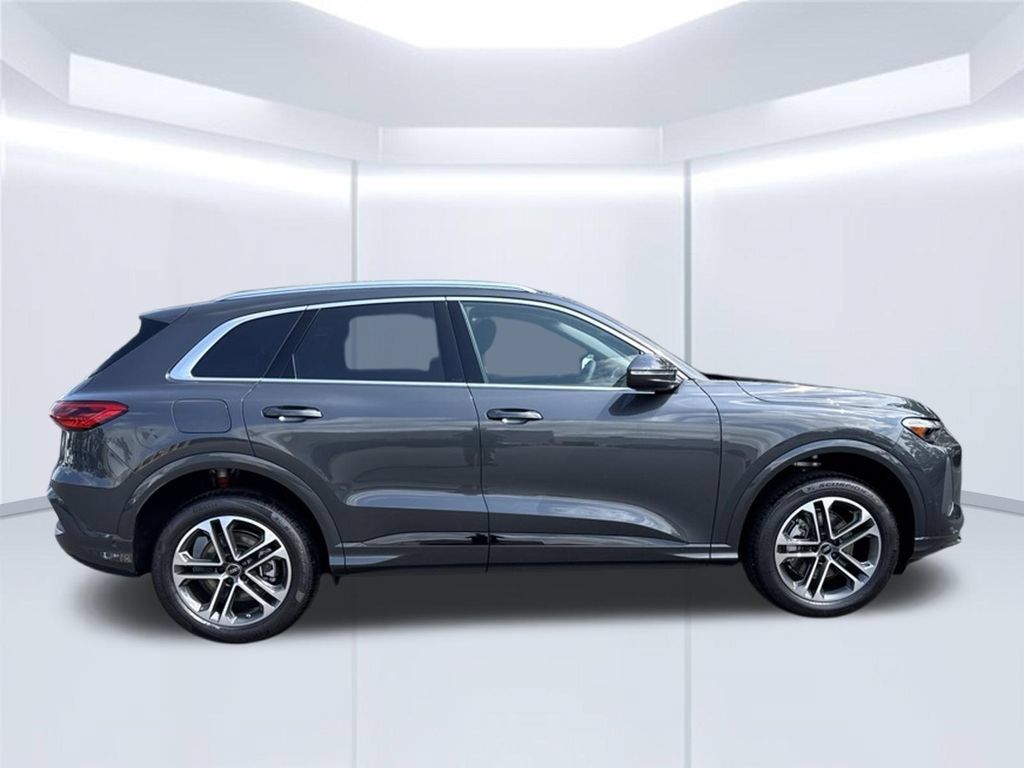 New 2026 Audi Q5 Premium AWD/4WD image 6