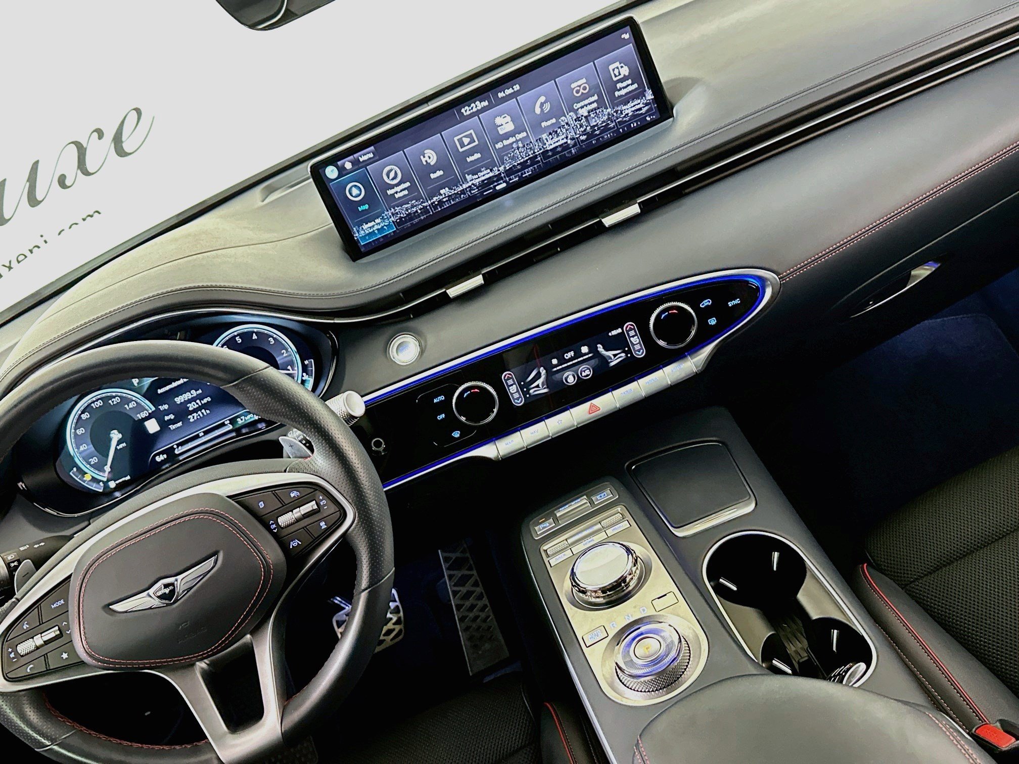 Used 2023 Genesis GV70 2.5T w/ Sport Prestige Package AWD/4WD image 19