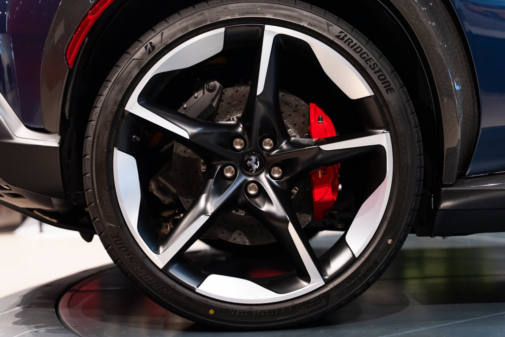 Used 2026 Ferrari Purosangue AWD/4WD image 15