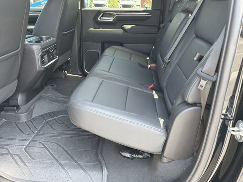 Used 2024 Chevrolet Silverado 2500 LTZ w/ LTZ Convenience Package AWD/4WD image 23