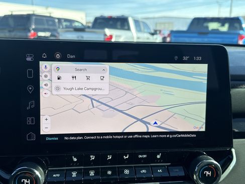 Used 2024 Chevrolet Colorado Z71 w/ Z71 Convenience Package 2 image 27