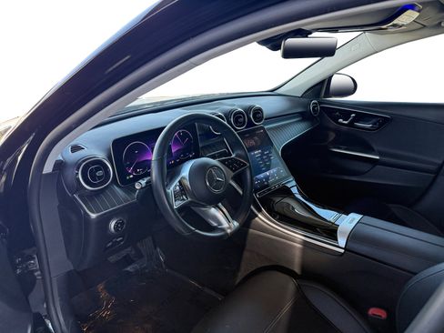 Used 2023 Mercedes-Benz C 300 Sedan image 9
