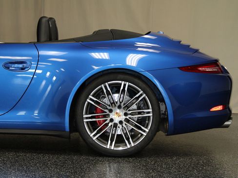 Used 2016 Porsche 911 Carrera 4S image 7