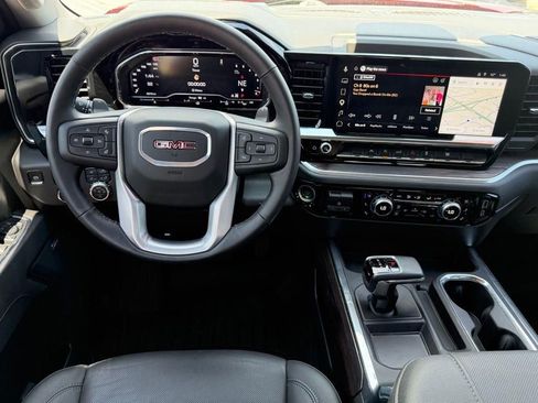 Used 2025 GMC Sierra 1500 SLT w/ SLT Premium Package image 17
