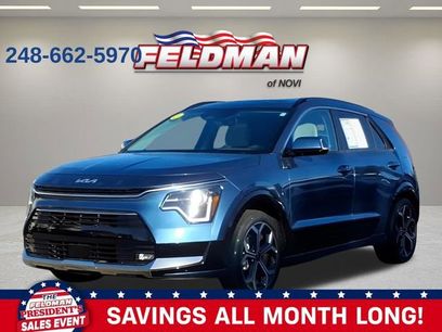 Used 2024 Kia Niro EX Touring