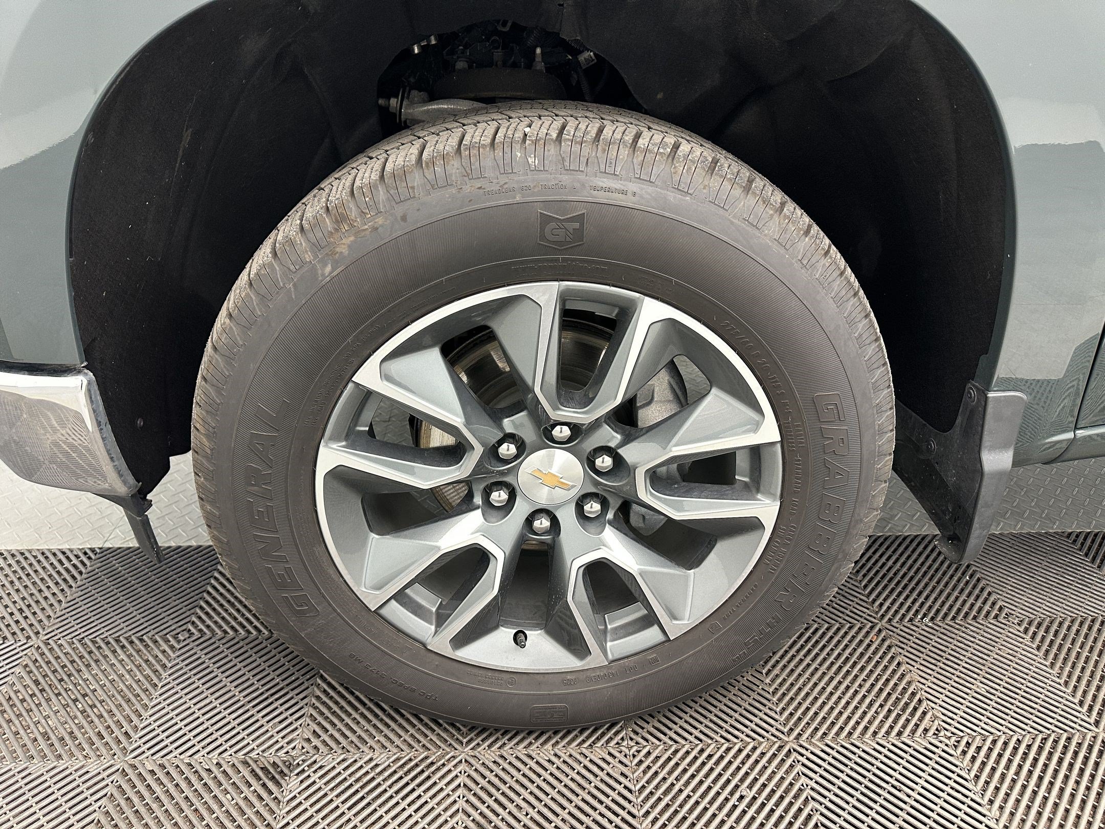 Certified 2026 Chevrolet Silverado 1500 LT AWD/4WD image 13