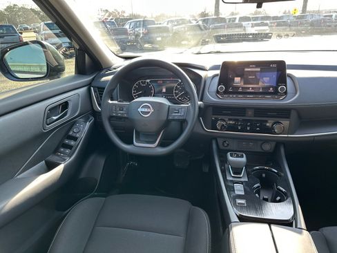 New 2026 Nissan Rogue S image 22