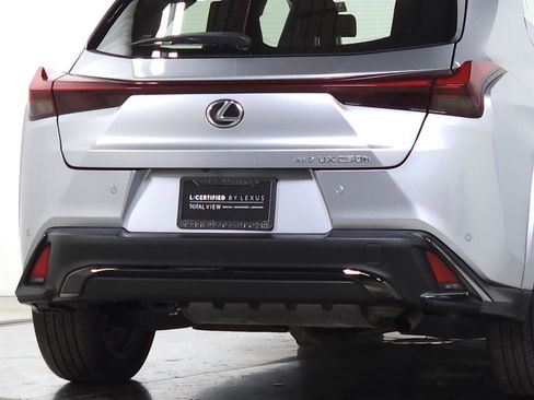 Certified 2023 Lexus UX 250h F Sport w/ Accessory Package (Z2) image 11