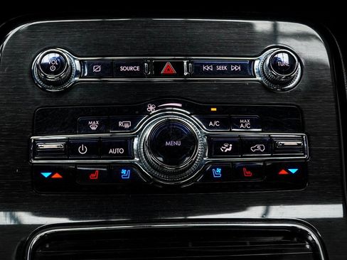 Used 2022 Lincoln Nautilus Reserve image 20