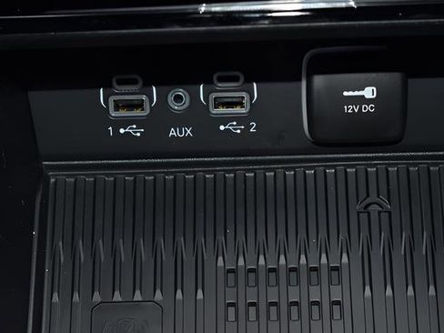 New 2026 Jeep Grand Cherokee L 4WD image 18