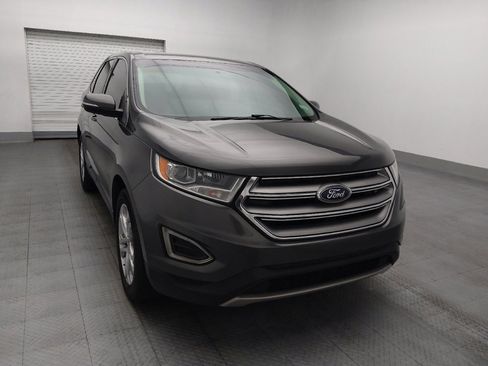 Used 2018 Ford Edge Titanium FWD image 14